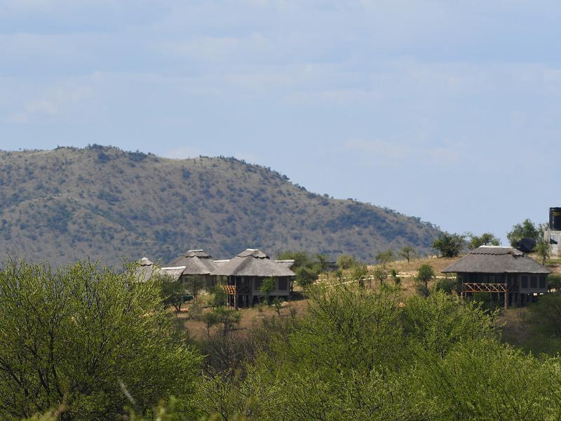 Serengeti Serena Safari Lodge Exterior foto